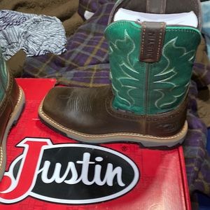 Brand new Justin boots for men size 7